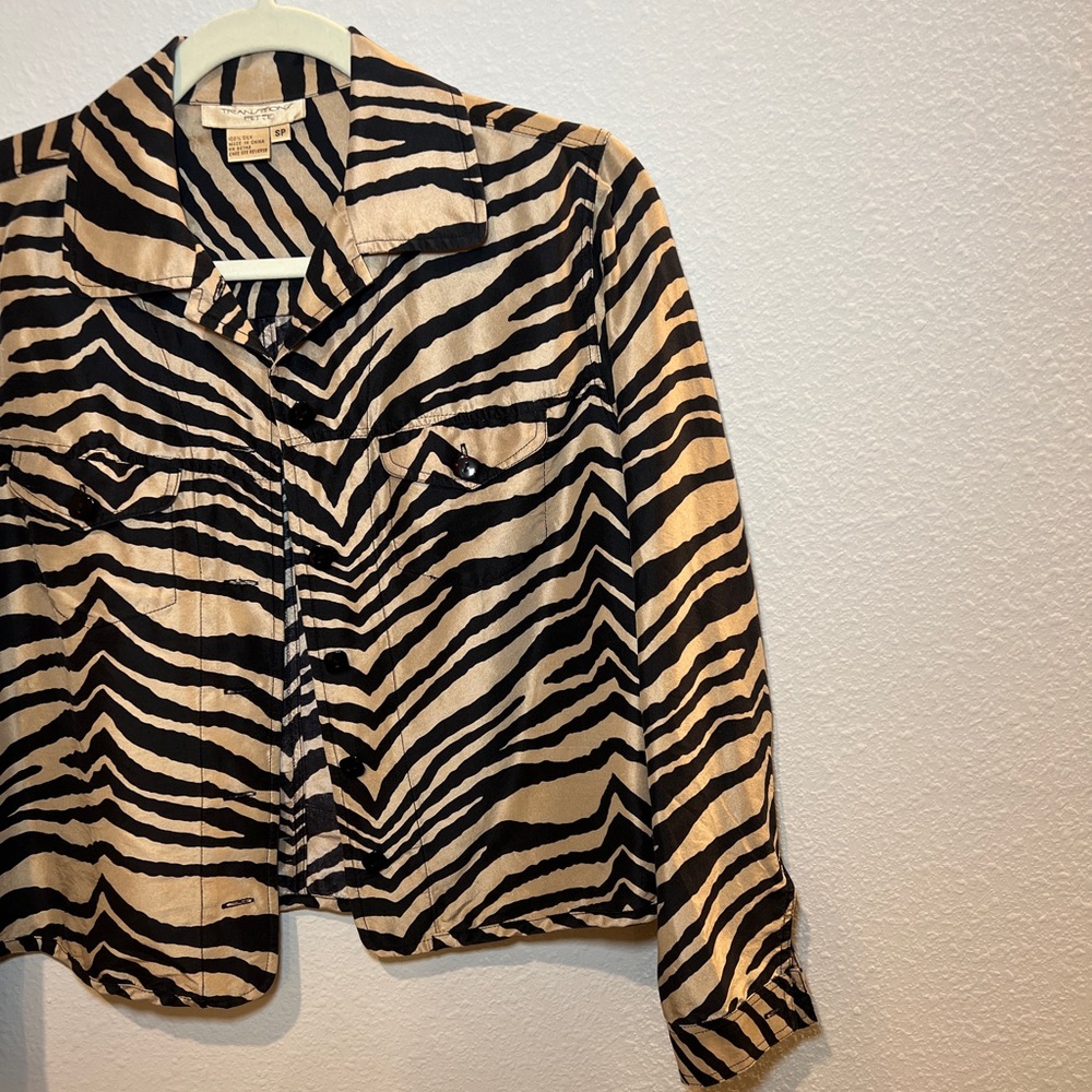 Button Down Zebra Print Top Size Small - image 2